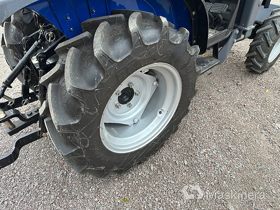 Kompakttraktor Solis 26 4WD 23 of 27