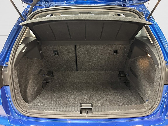 Seat Arona 13 of 23