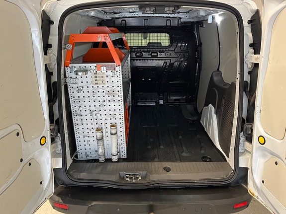 Ford Transit Connect 10 of 20