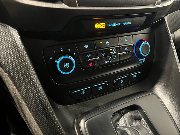 Ford Transit Connect 20 of 20