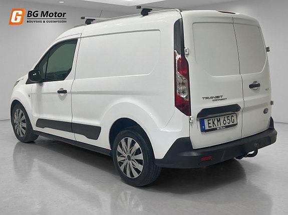 Ford Transit Connect 6 of 20