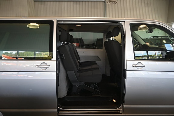 Volkswagen Transporter 14 of 23