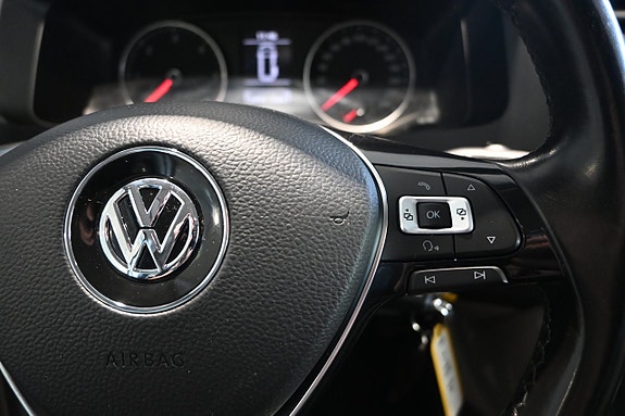 Volkswagen Transporter 18 of 23