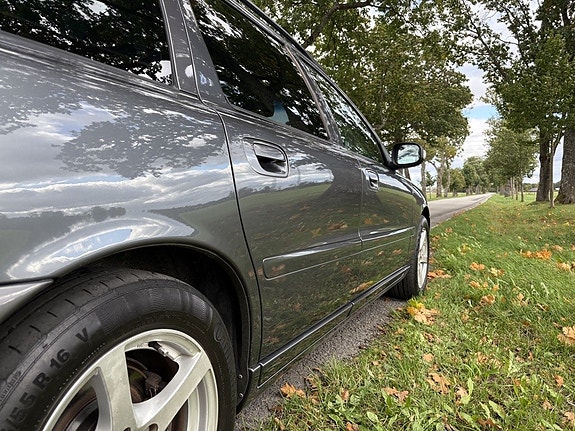 Volvo V70 15 of 18