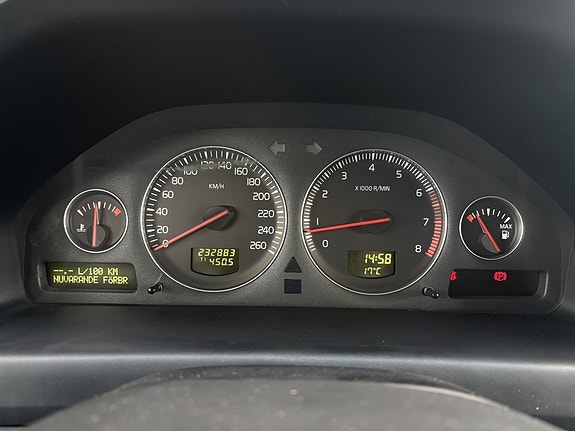 Volvo V70 17 of 18