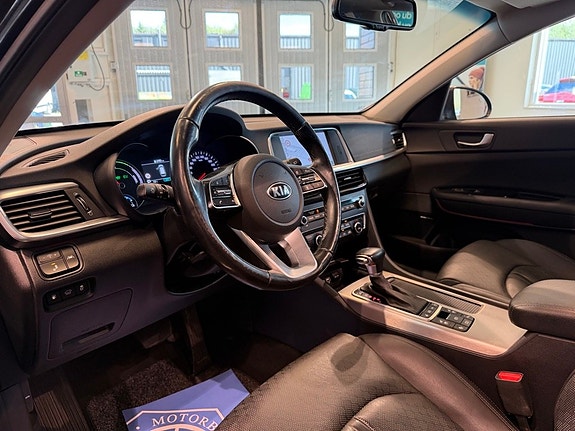 Kia Optima 7 of 29
