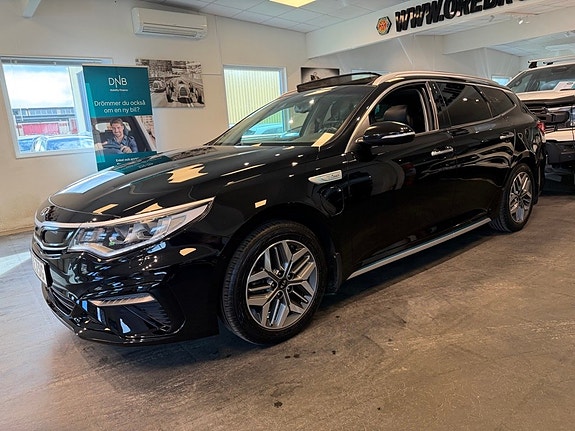 Kia Optima 2 of 29