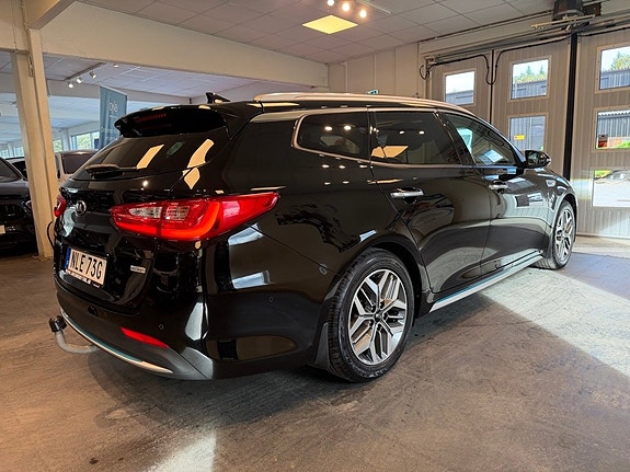 Kia Optima 4 of 29