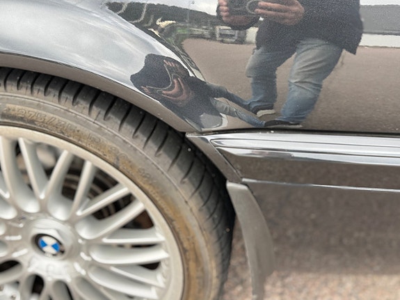 BMW 750i 22 of 25