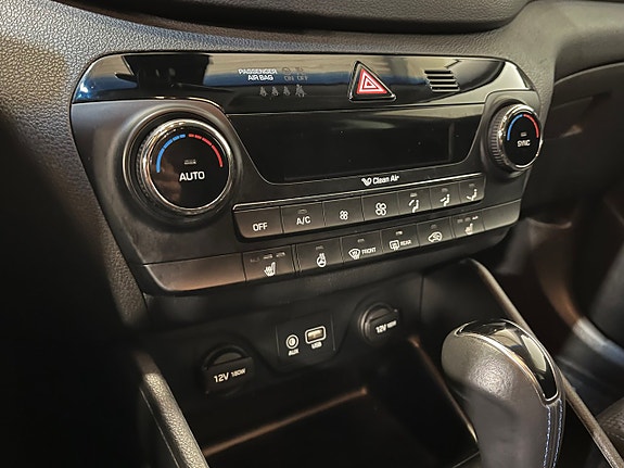 Hyundai Tucson 17 of 21