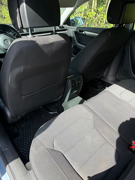Volkswagen Passat 6 of 6