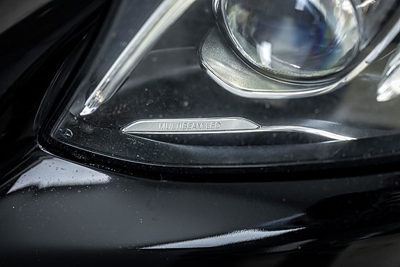 Mercedes-Benz E220 d 3 of 27