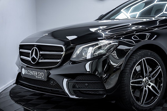 Mercedes-Benz E220 d 2 of 27