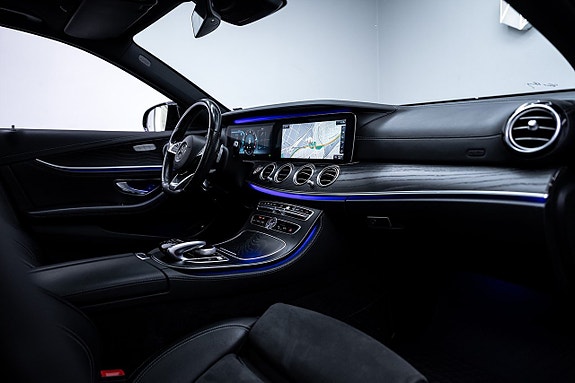 Mercedes-Benz E220 d 26 of 27