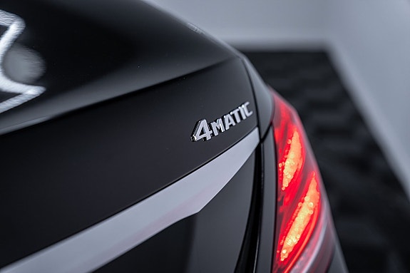 Mercedes-Benz E220 d 13 of 27