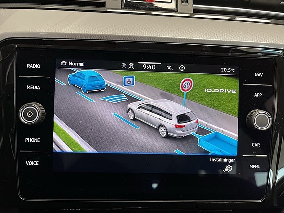 Volkswagen Passat 18 of 18