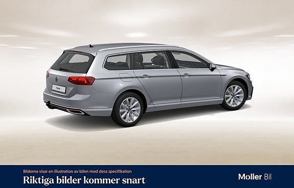Volkswagen Passat 3 of 9