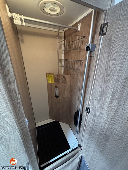 Kabe AMETIST 560 GLE // MOVER // SOLPANEL 12 of 14