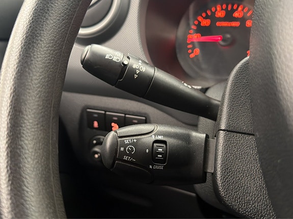 Citroen Berlingo 16 of 28