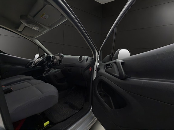 Citroen Berlingo 24 of 28