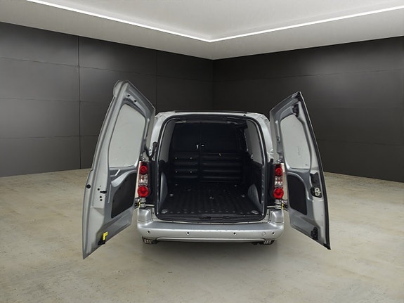 Citroen Berlingo 12 of 28