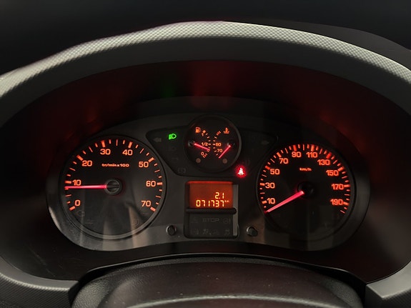 Citroen Berlingo 17 of 28