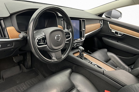 Volvo S90 8 of 30