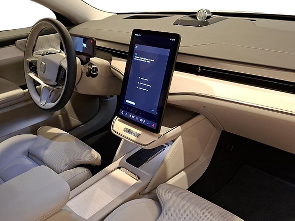 Volvo ES90 9 of 16