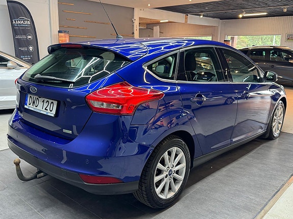 Ford Focus 5 of 16
