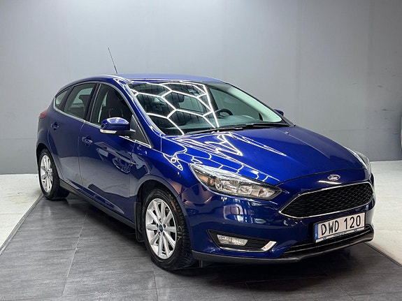 Ford Focus 2 of 16