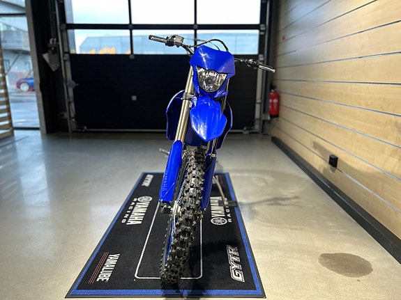 Yamaha WR250F/Endast 7 Mil! / Icon Blue / ECU-låsning / KYB-fjädring 4 of 15