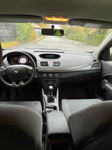 Renault Megane III 9 of 13