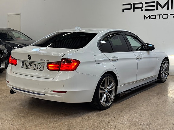 BMW 320d 7 of 16