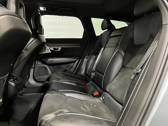Volvo V90 10 of 22