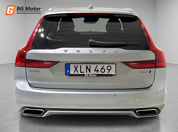Volvo V90 4 of 22