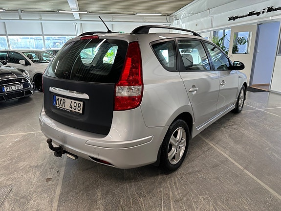 Hyundai i30 3 of 12