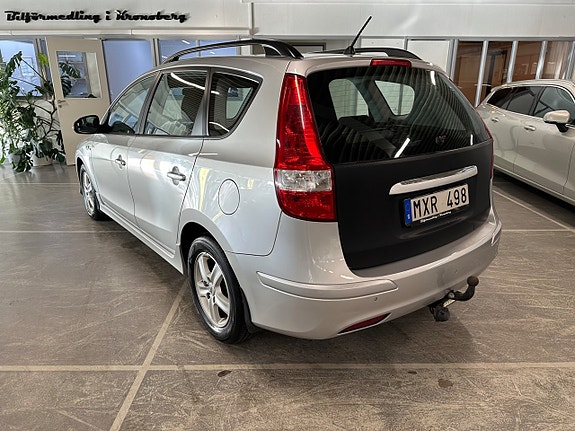Hyundai i30 4 of 12