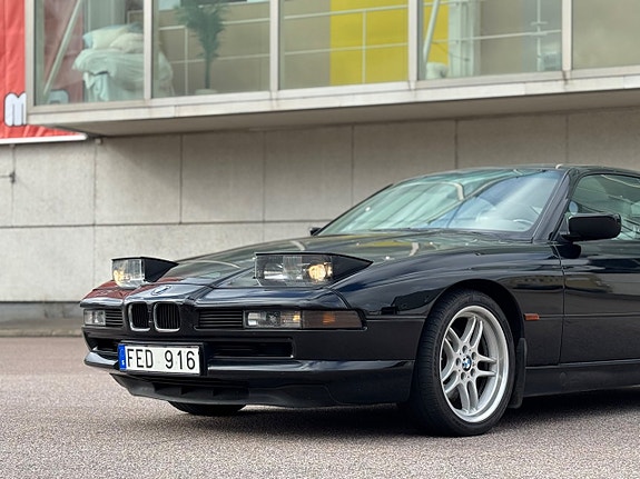 BMW 840i 4 of 28