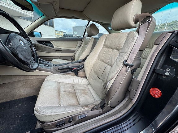 BMW 840i 11 of 28