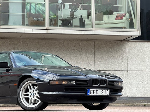 BMW 840i 2 of 28