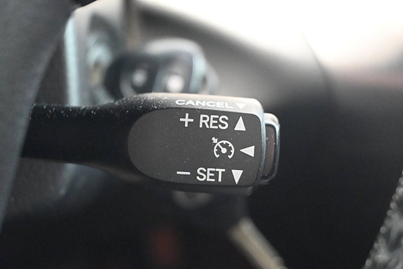 Toyota RAV4 19 of 26