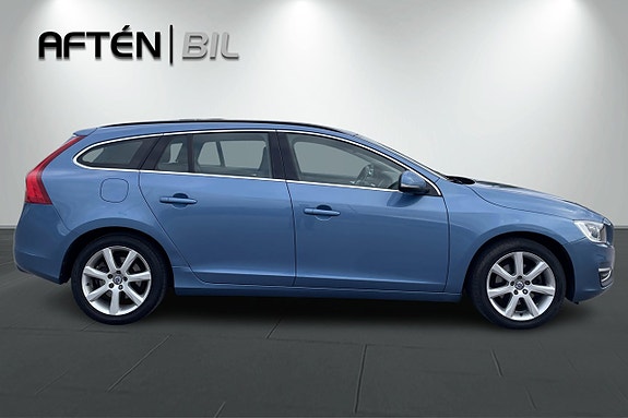 Volvo V60 5 of 23