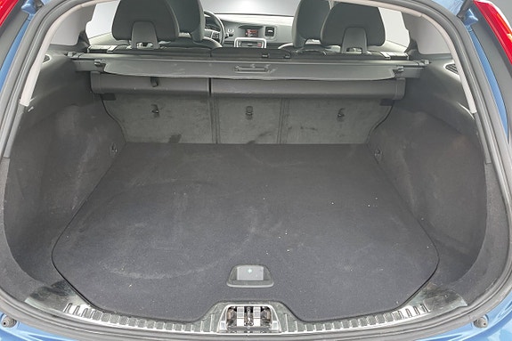 Volvo V60 17 of 23