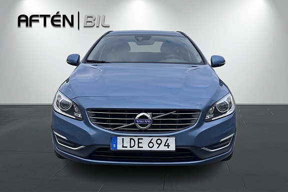 Volvo V60 3 of 23