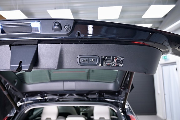Volvo XC40 10 of 29