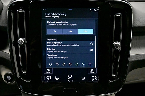 Volvo XC40 27 of 29
