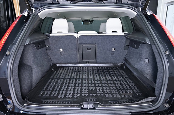 Volvo XC40 9 of 29