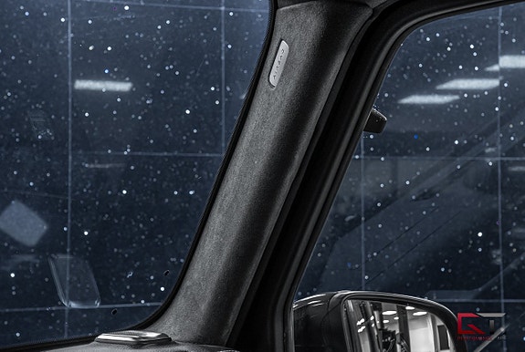 Mercedes-Benz G63 18 of 21