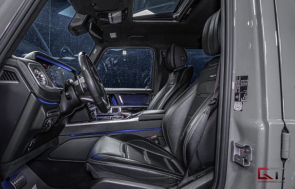Mercedes-Benz G63 14 of 21