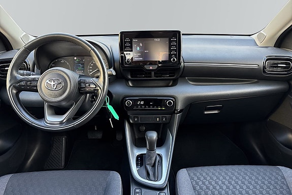 Toyota Yaris 9 of 20